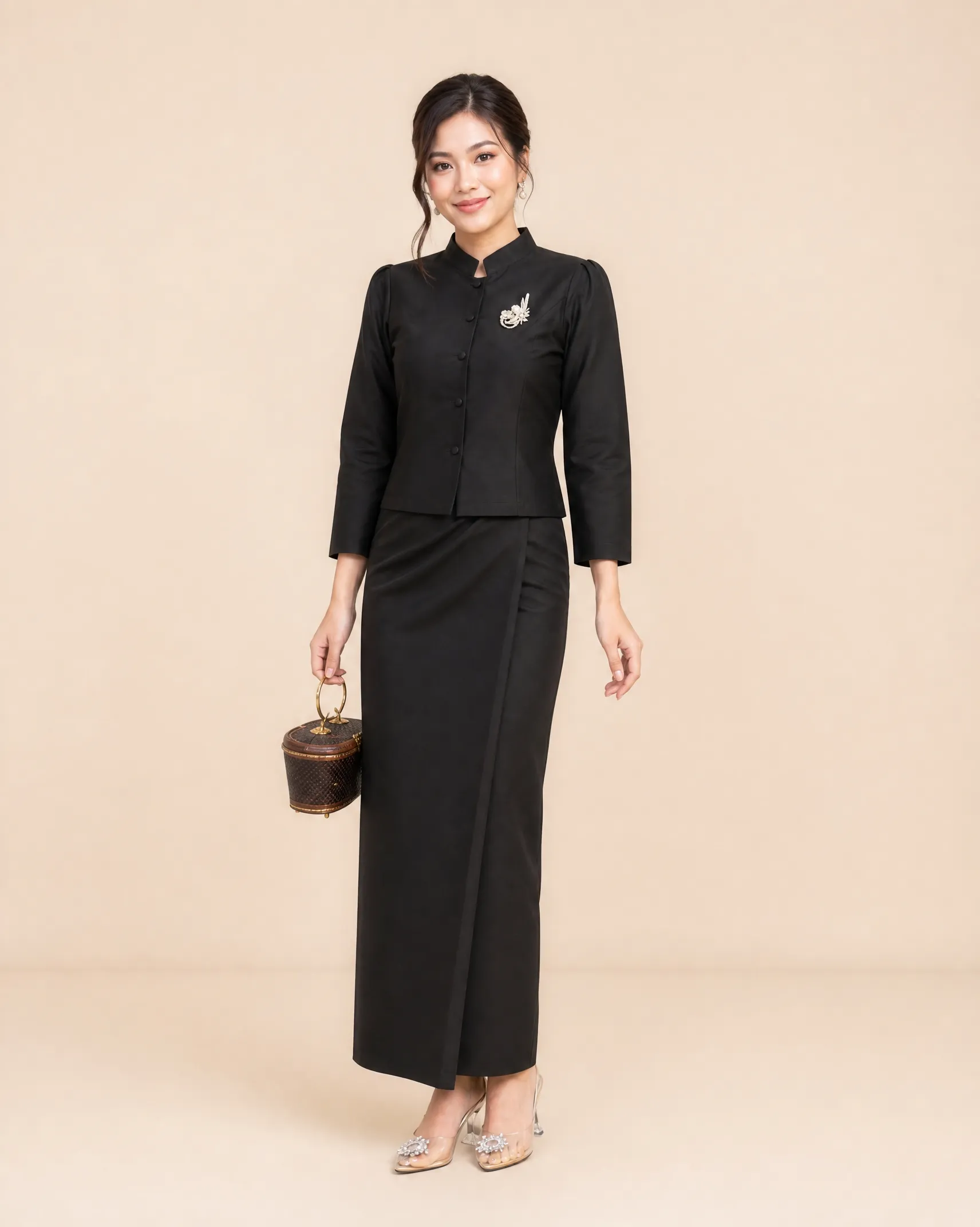 The Damri Thai Silk Set (Onyx Black) - Image 2