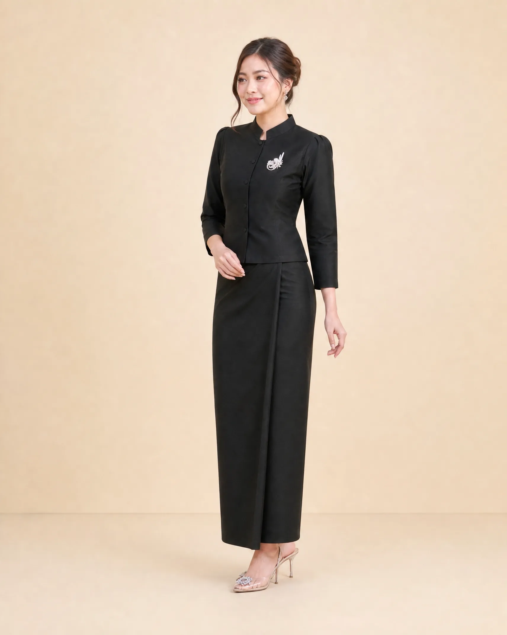 The Damri Thai Silk Set (Onyx Black) - Image 3