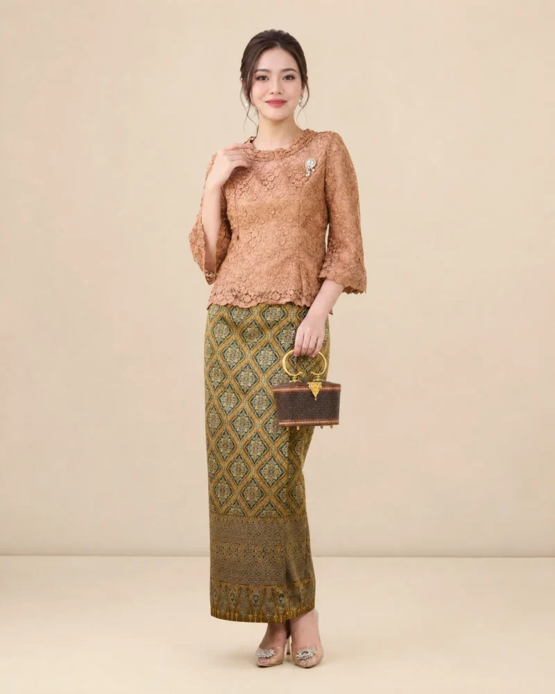 The Buppha Thai Silk Set (Classic Gold)