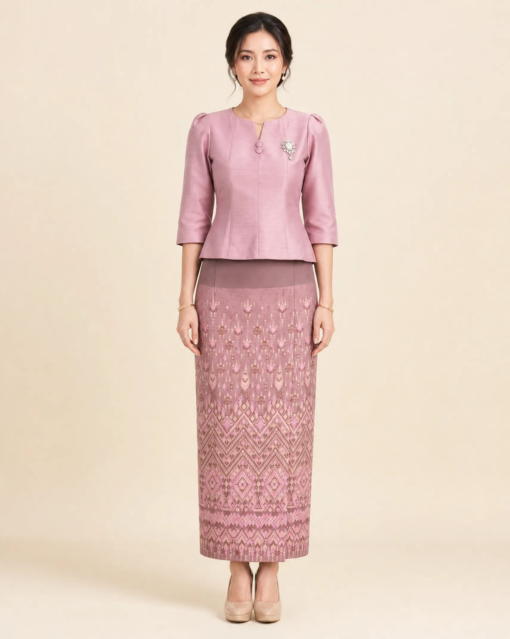 The Ubon Thai Silk Set (Blush Rose) - Image 2