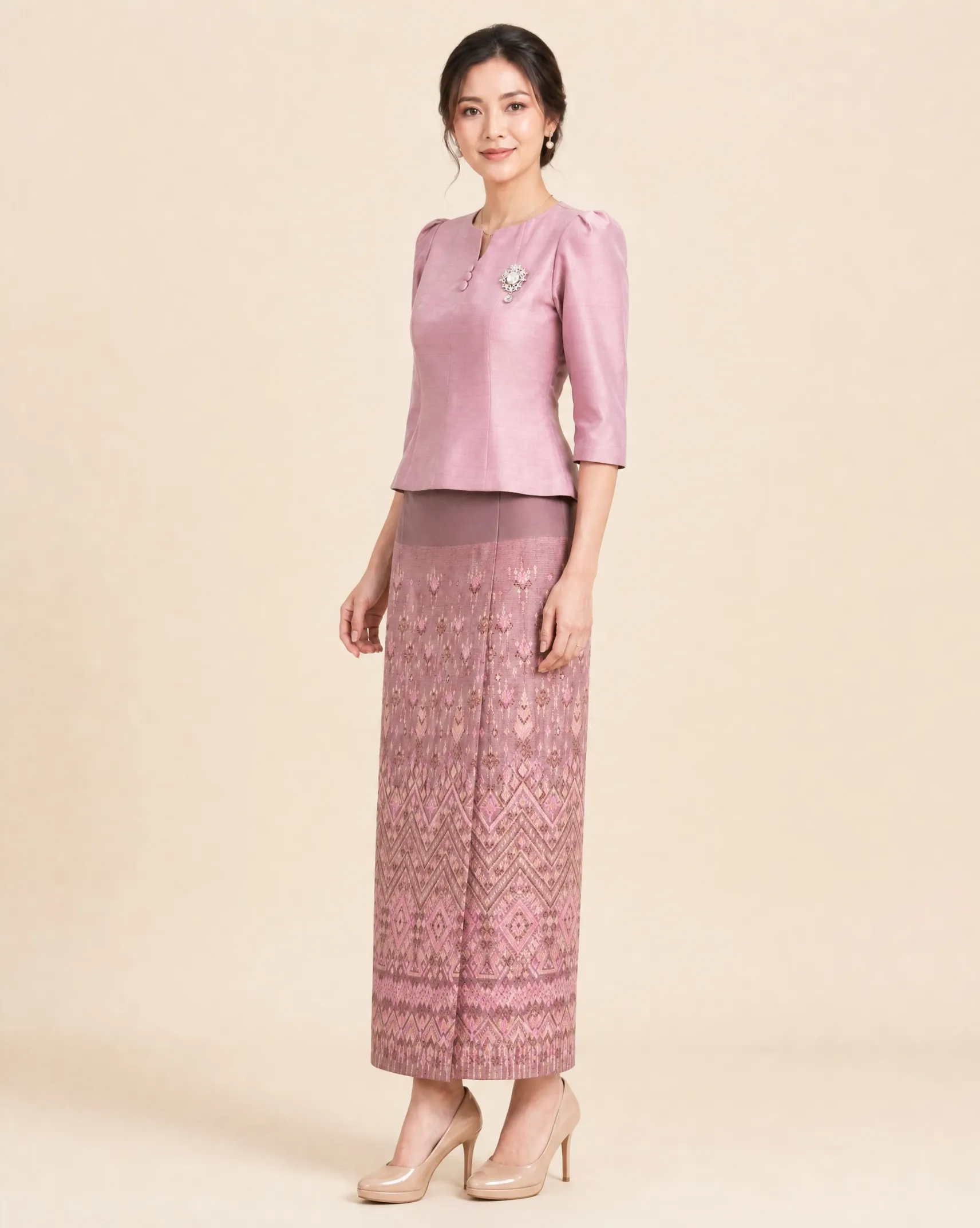 The Ubon Thai Silk Set (Blush Rose) - Image 3
