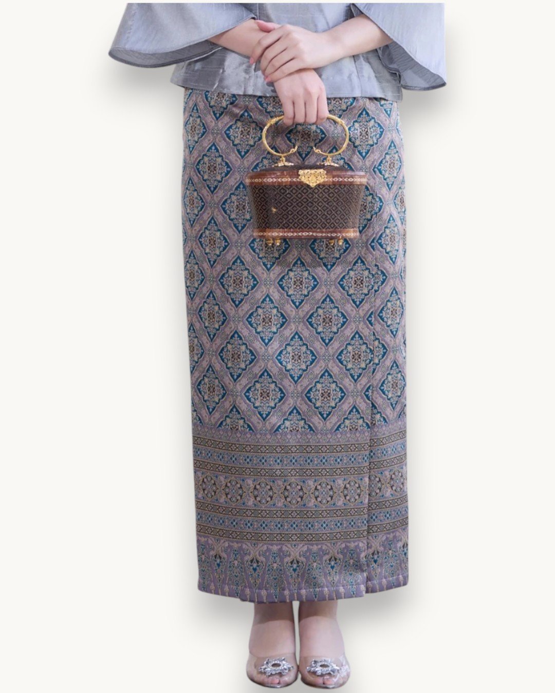 The Saengdao Thai Silk Set (Gilded Ivory) - Image 6