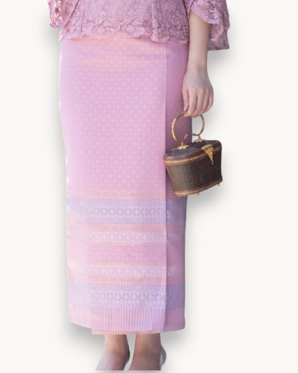 The Lawan Thai Silk Skirt (Blush Pink)