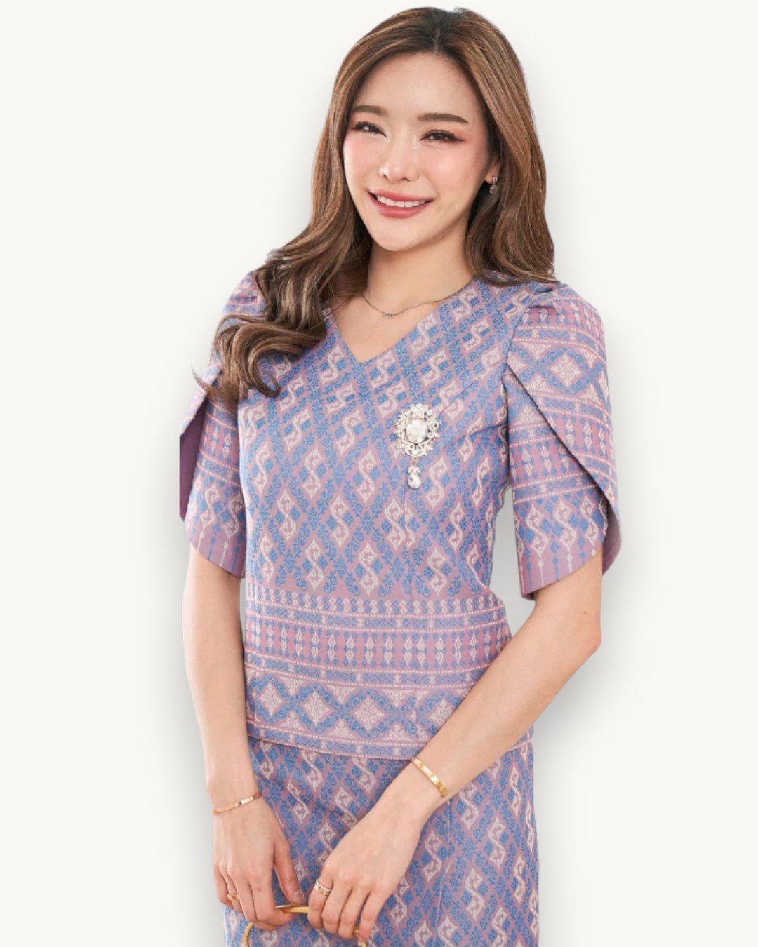 The Ampha Thai Silk Set (Royal Ivory) - Image 3