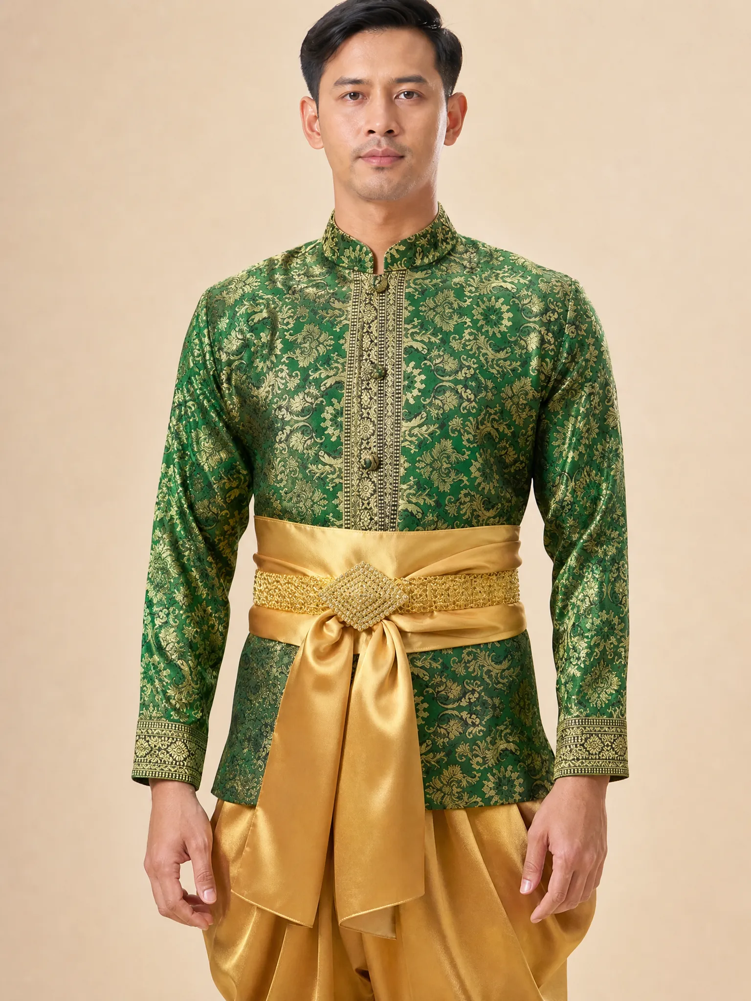 The Kittisak Thai Chong Kraben Set (Bupphe)