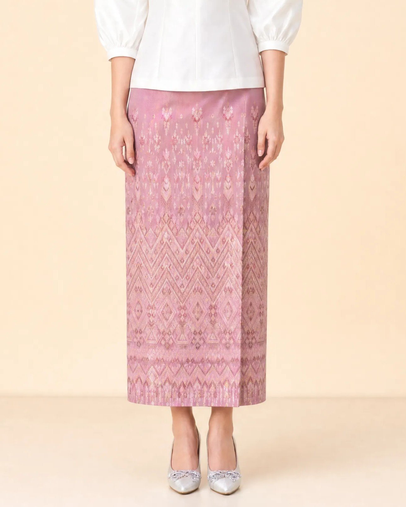 The Thipawan Thai Brocade Pha Sin (Rose)