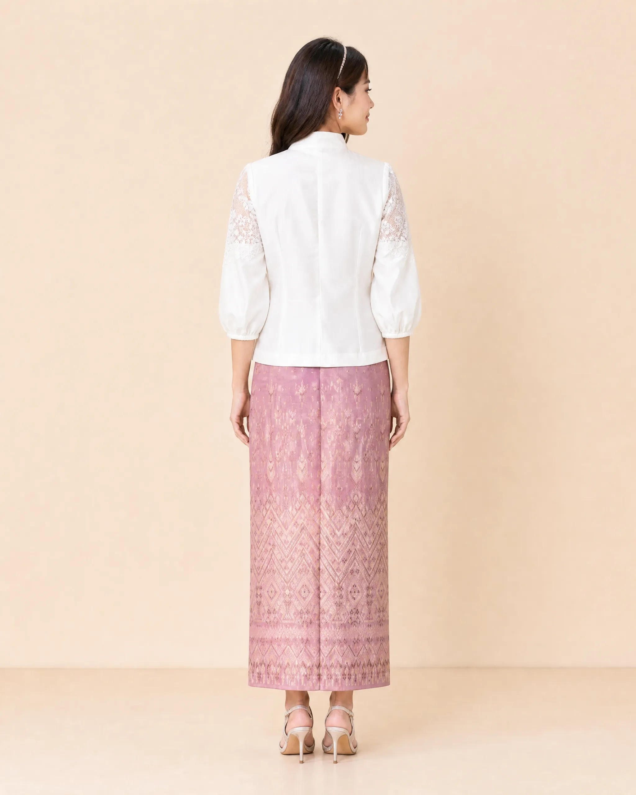 The Thipawan Thai Silk Set (Ivory Lace & Rose) - Image 5