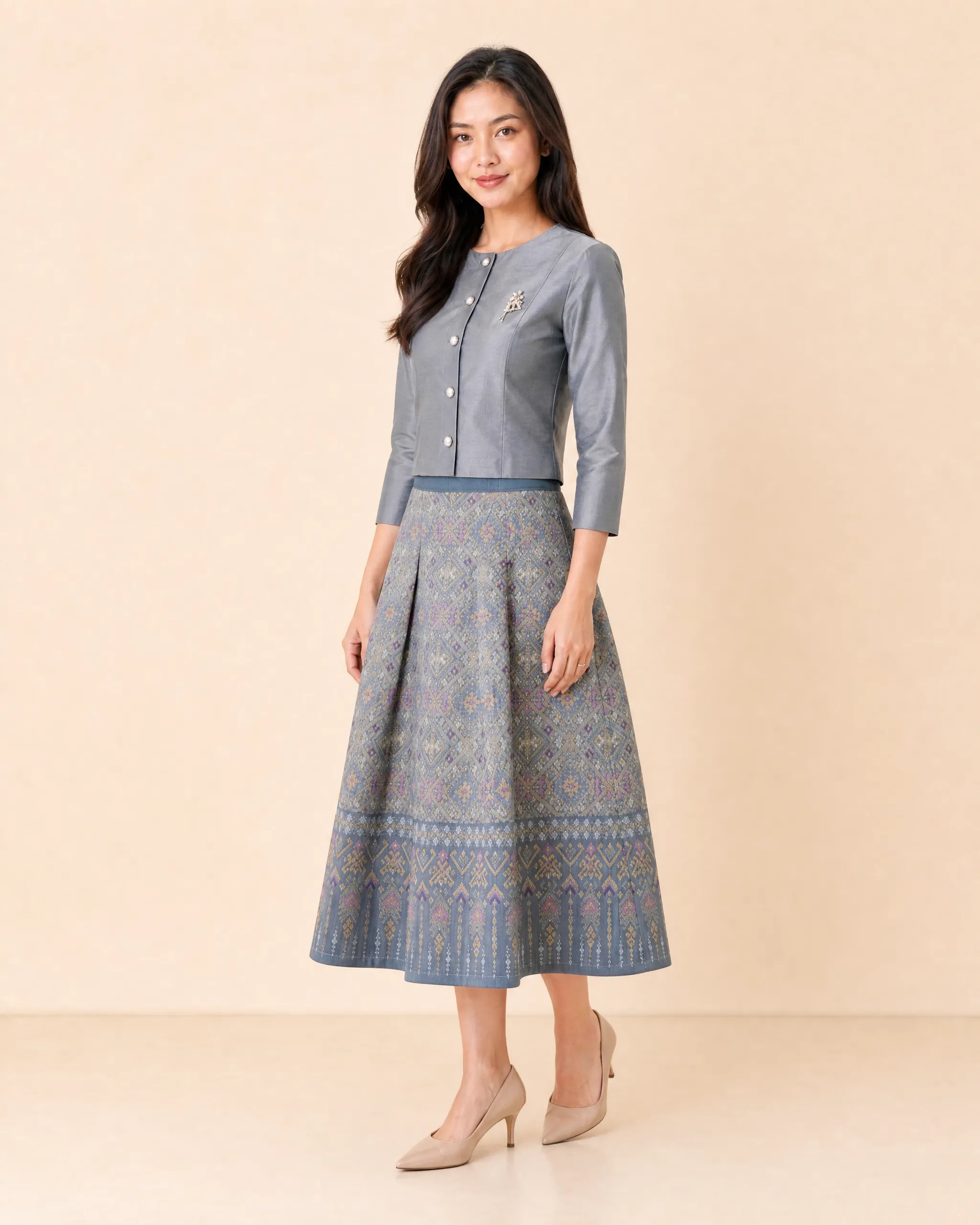 The Phailin Thai Silk Cropped Jacket & Brocade Skirt Set (Silver Grey)