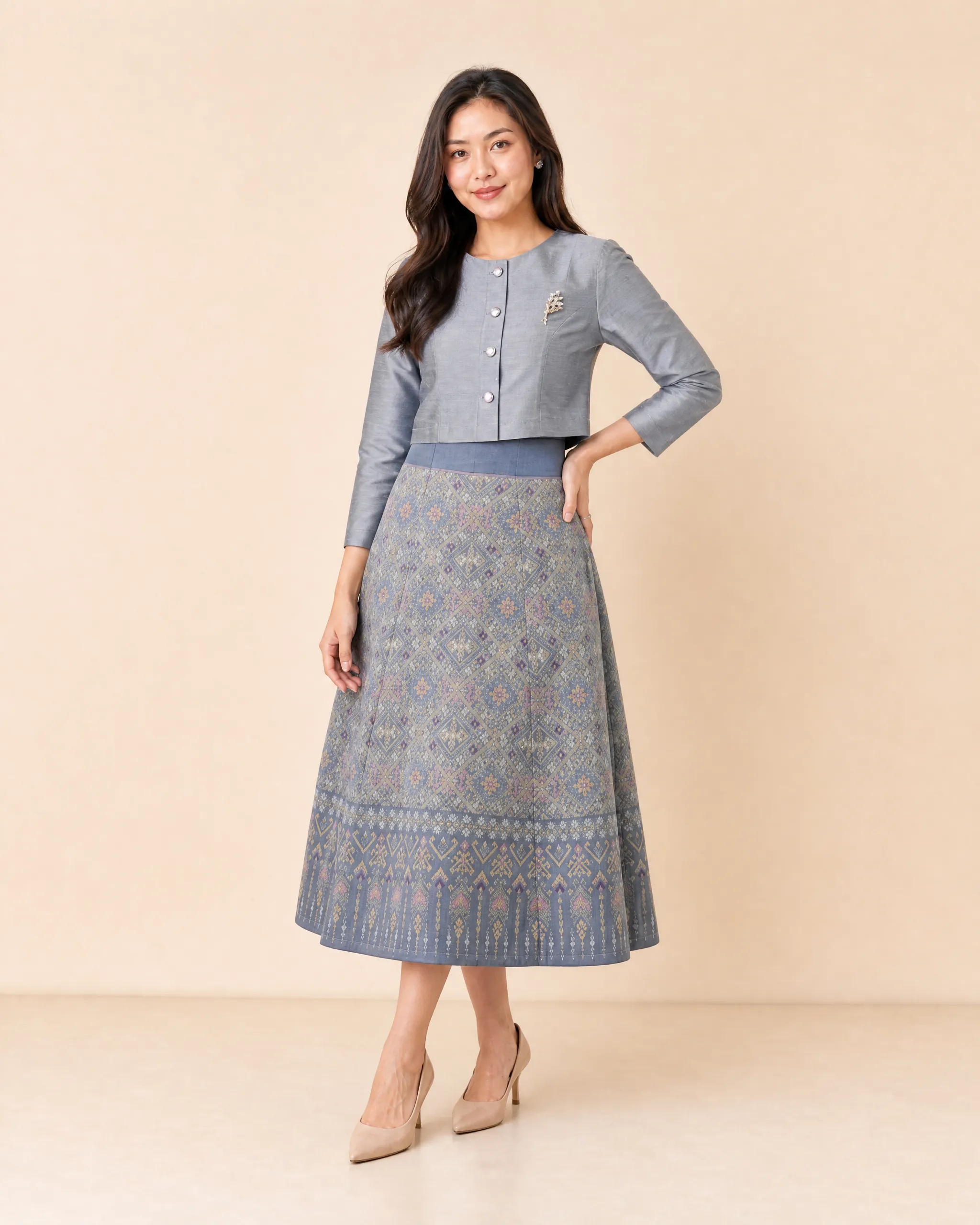 The Phailin Thai Silk Cropped Jacket & Brocade Skirt Set (Silver Grey) - Image 2