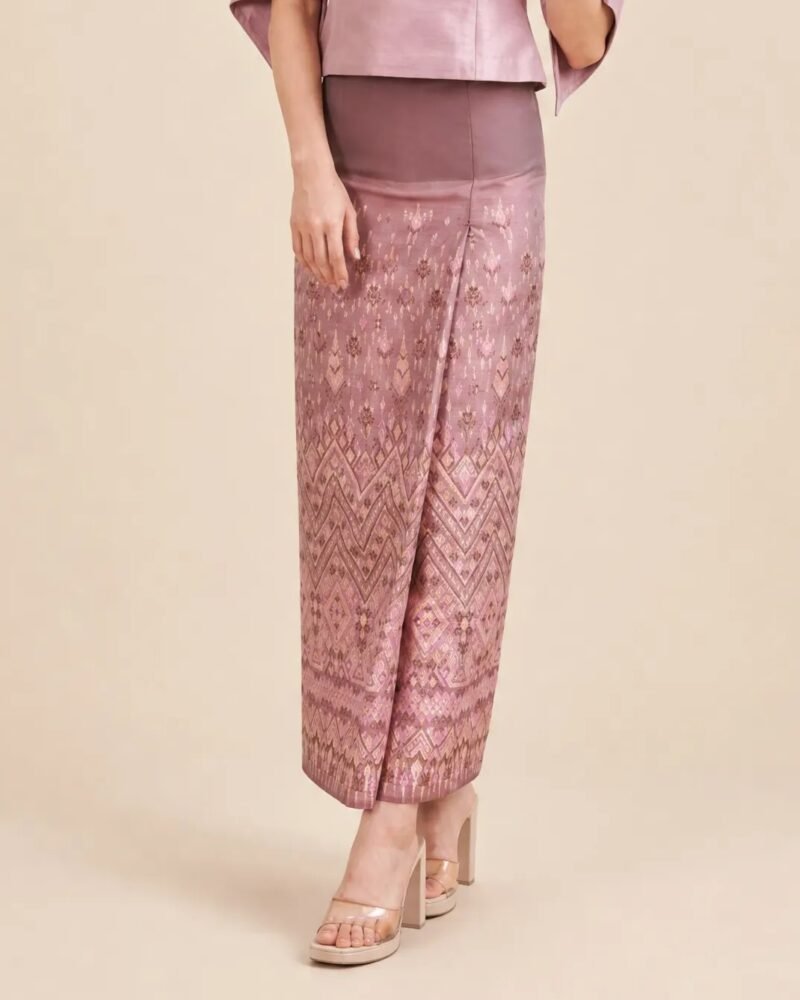 The Pathumma Prae Wa Pha Sin (Blush Pink)