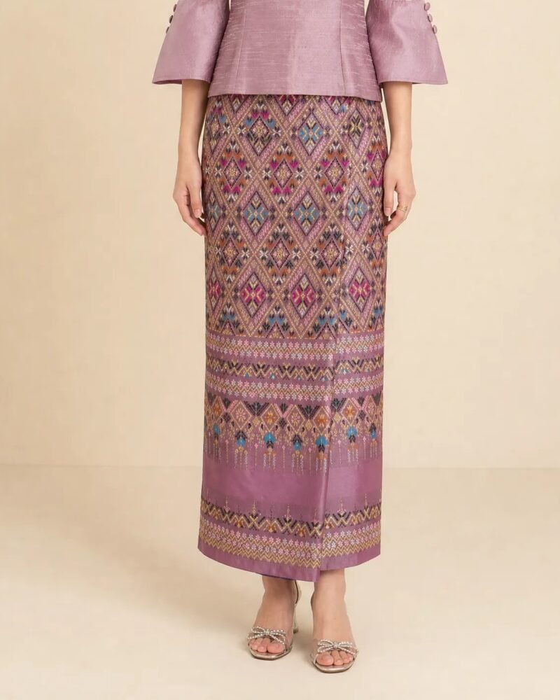 The Natee Thai Silk Skirt (Rosewater Pink)