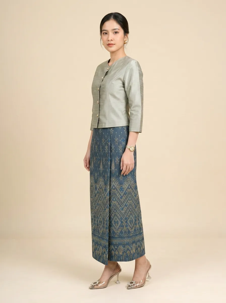 The Duangjai Thai Silk Ruean Ton Set