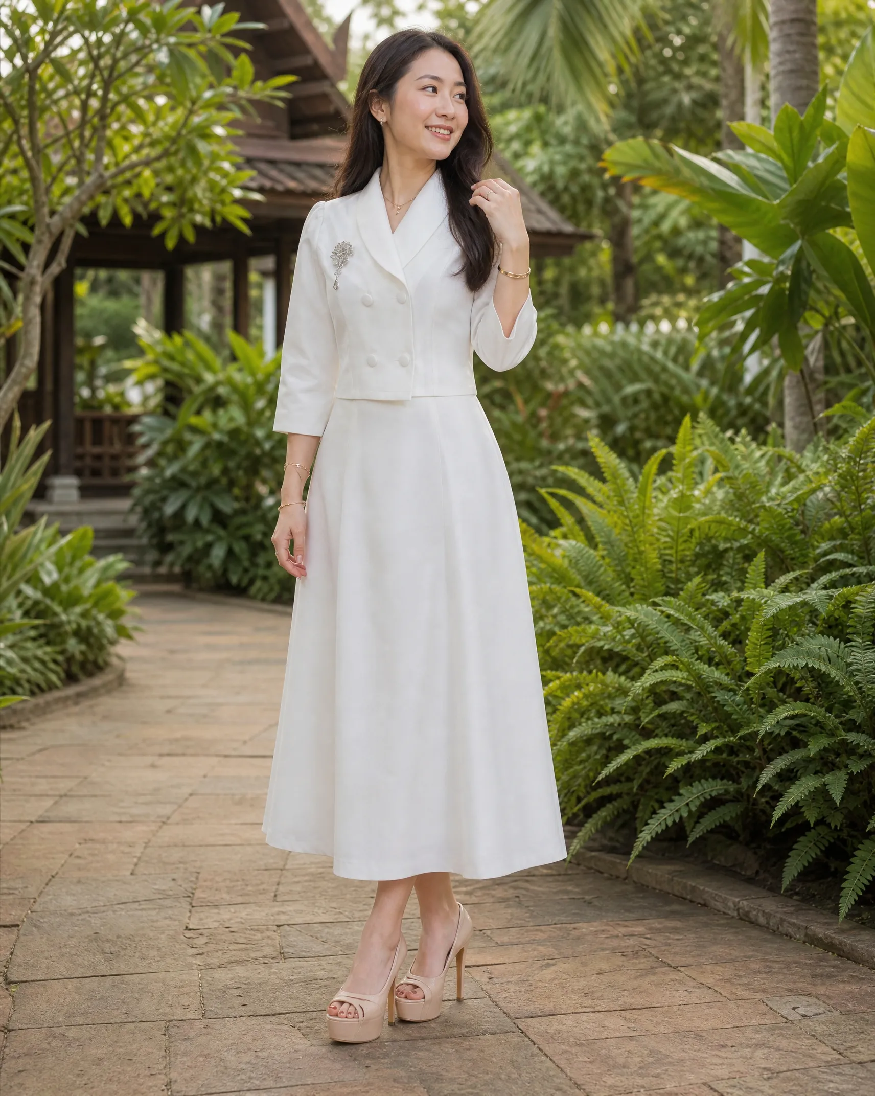 The Wilai Thai Silk Chitralada Set - Image 4