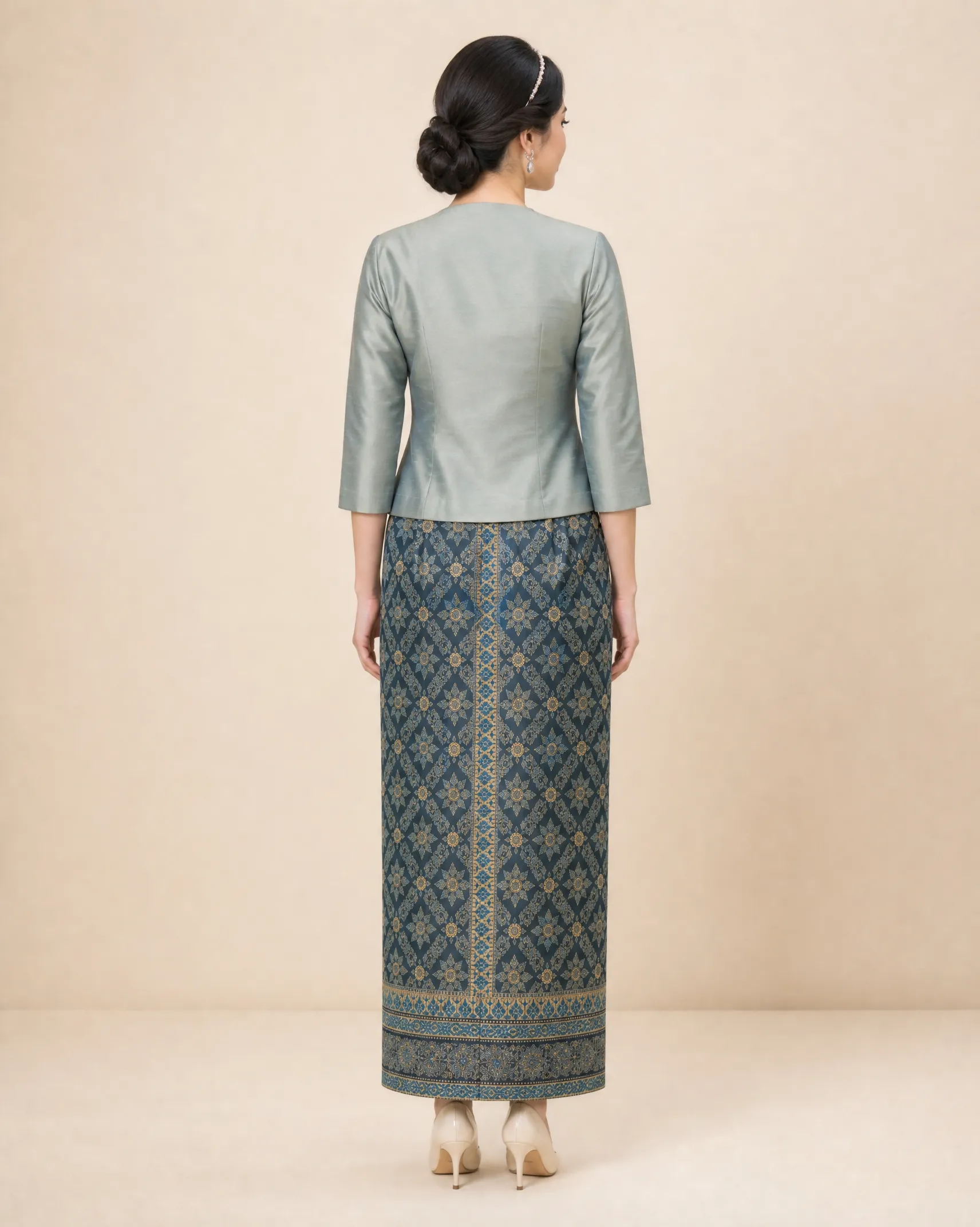 The Kamonchanok Thai Silk Set (Sage & Teal) - Image 4