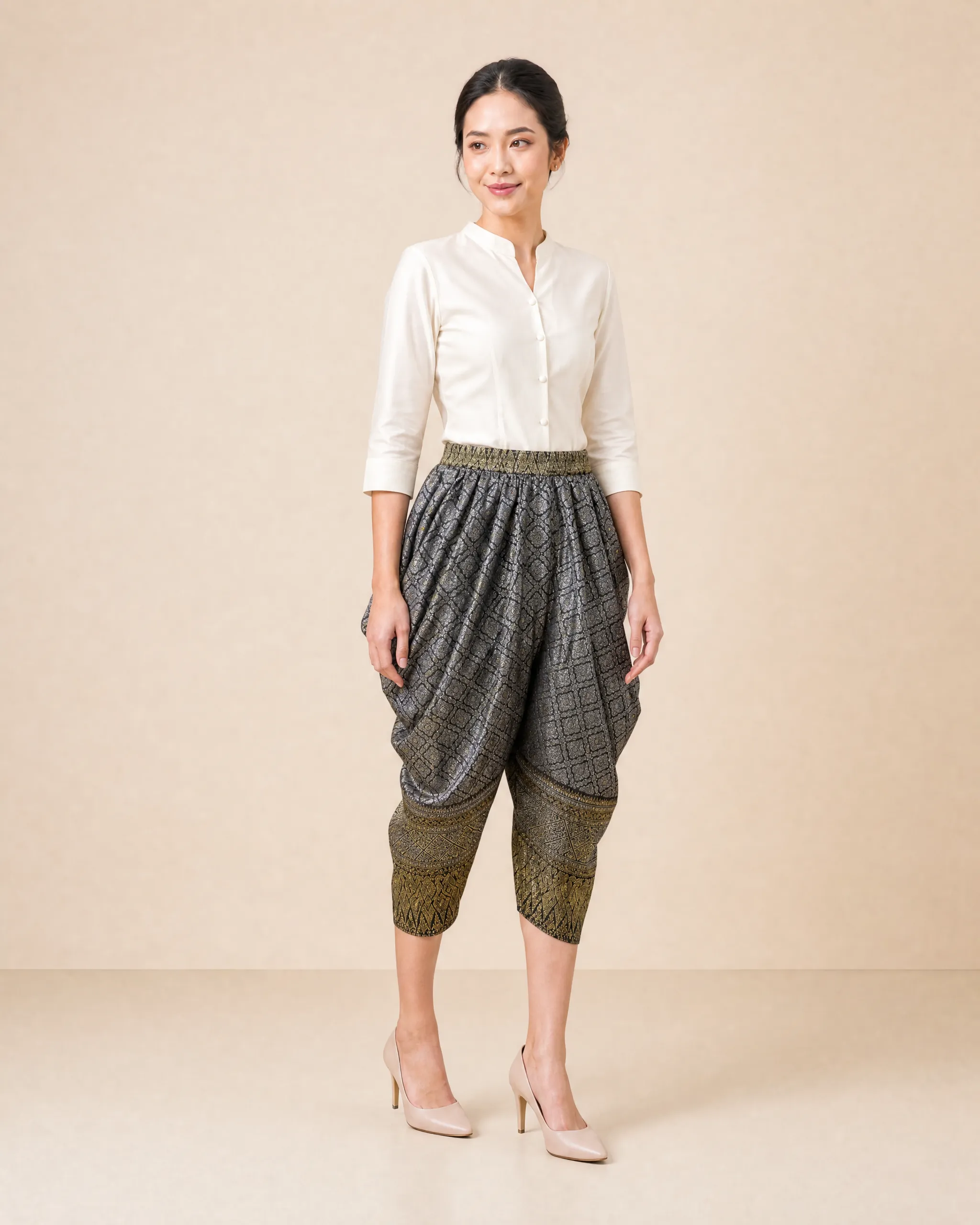 The Orachorn Thai Chong Kraben — Phrae Kaew Silk