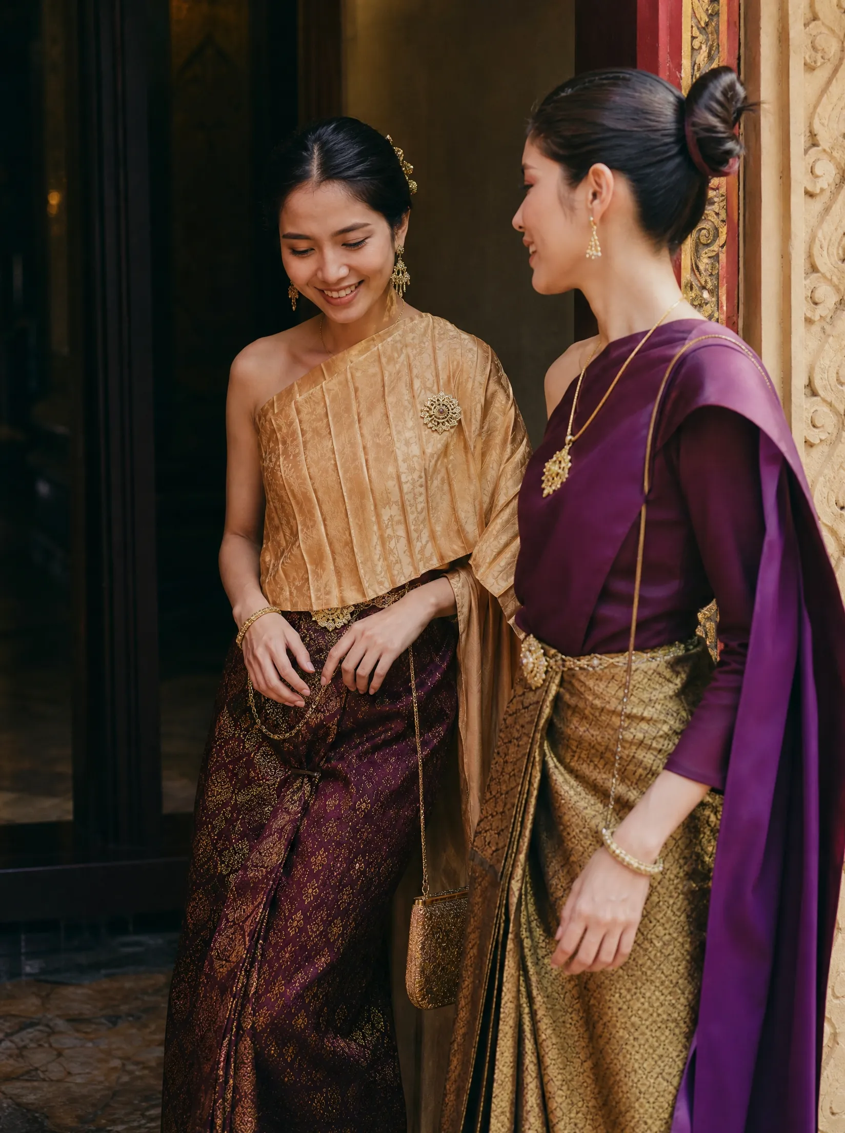 Thai outfit sets