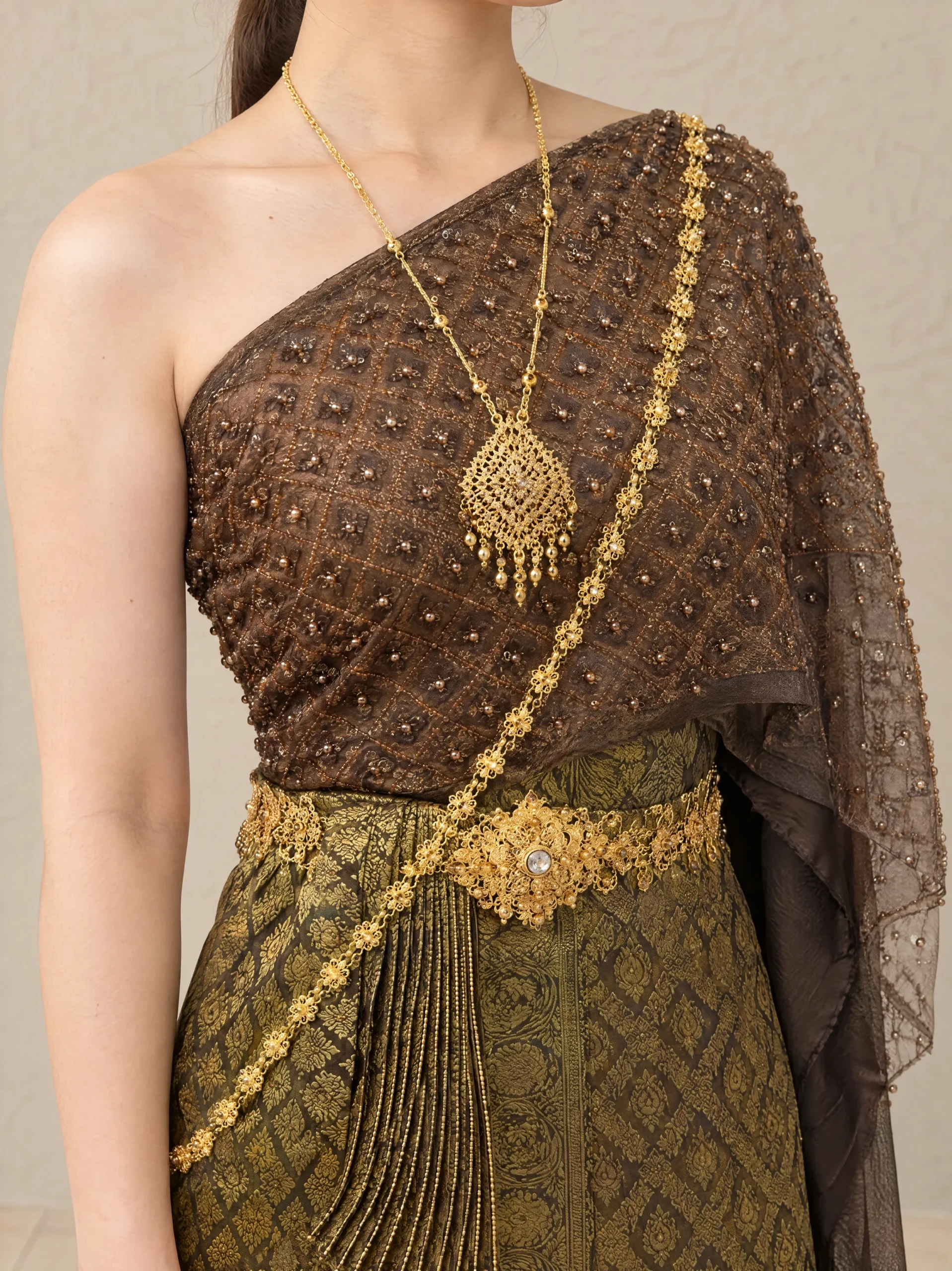 The Siriporn Thai Sabai Set - Image 3