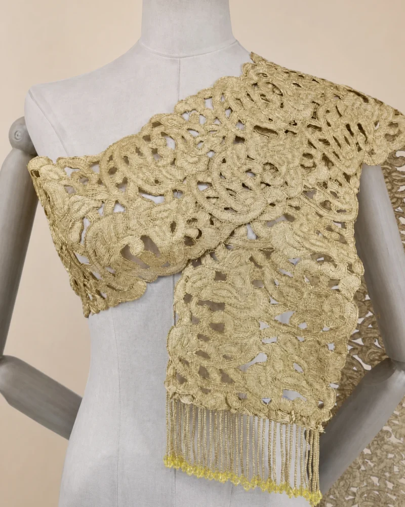 Pimchan gold openwork Thai sabai, front view