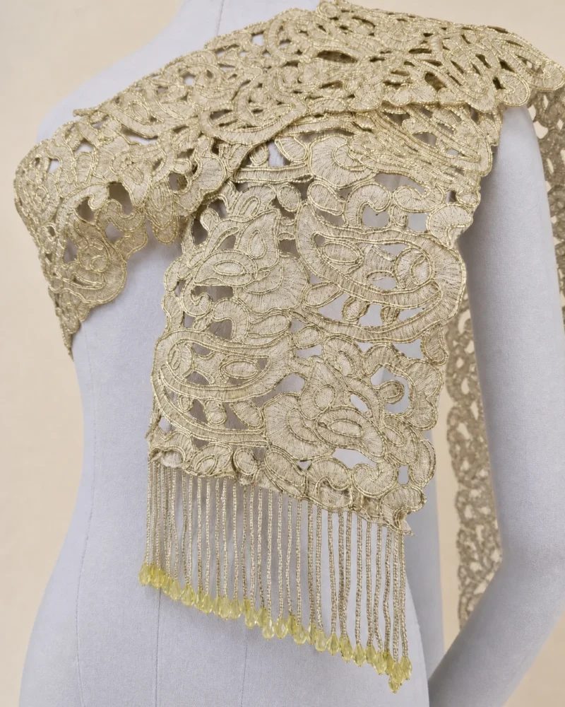 Pimchan gold openwork Thai sabai, tassels view