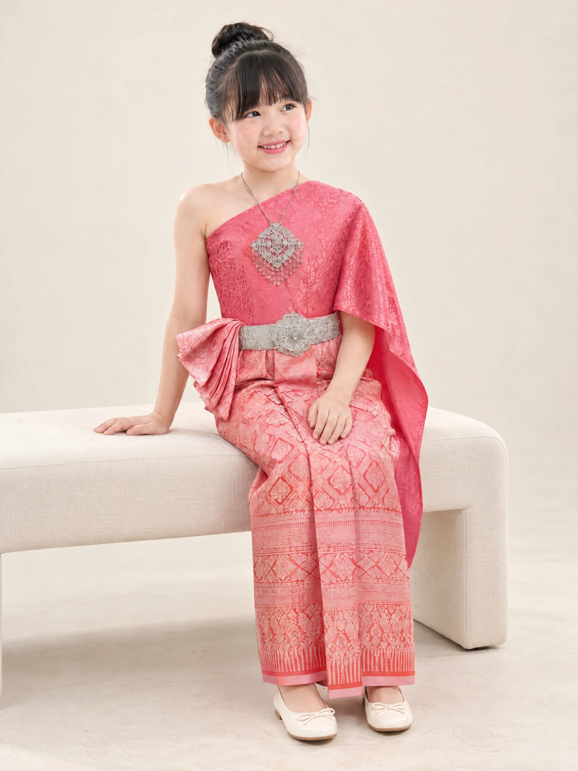 Malisa Girls' Jacquard Sabai & Shaded Pha Thung Set - Image 2