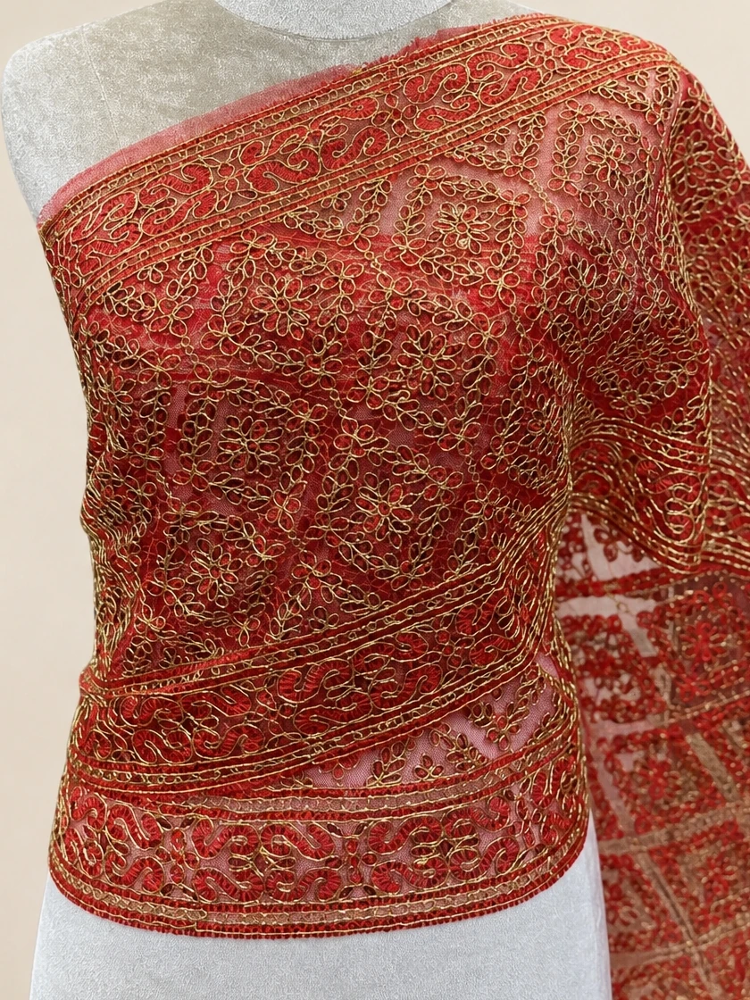 Mayuree floral lace Thai sabai in red, detail view