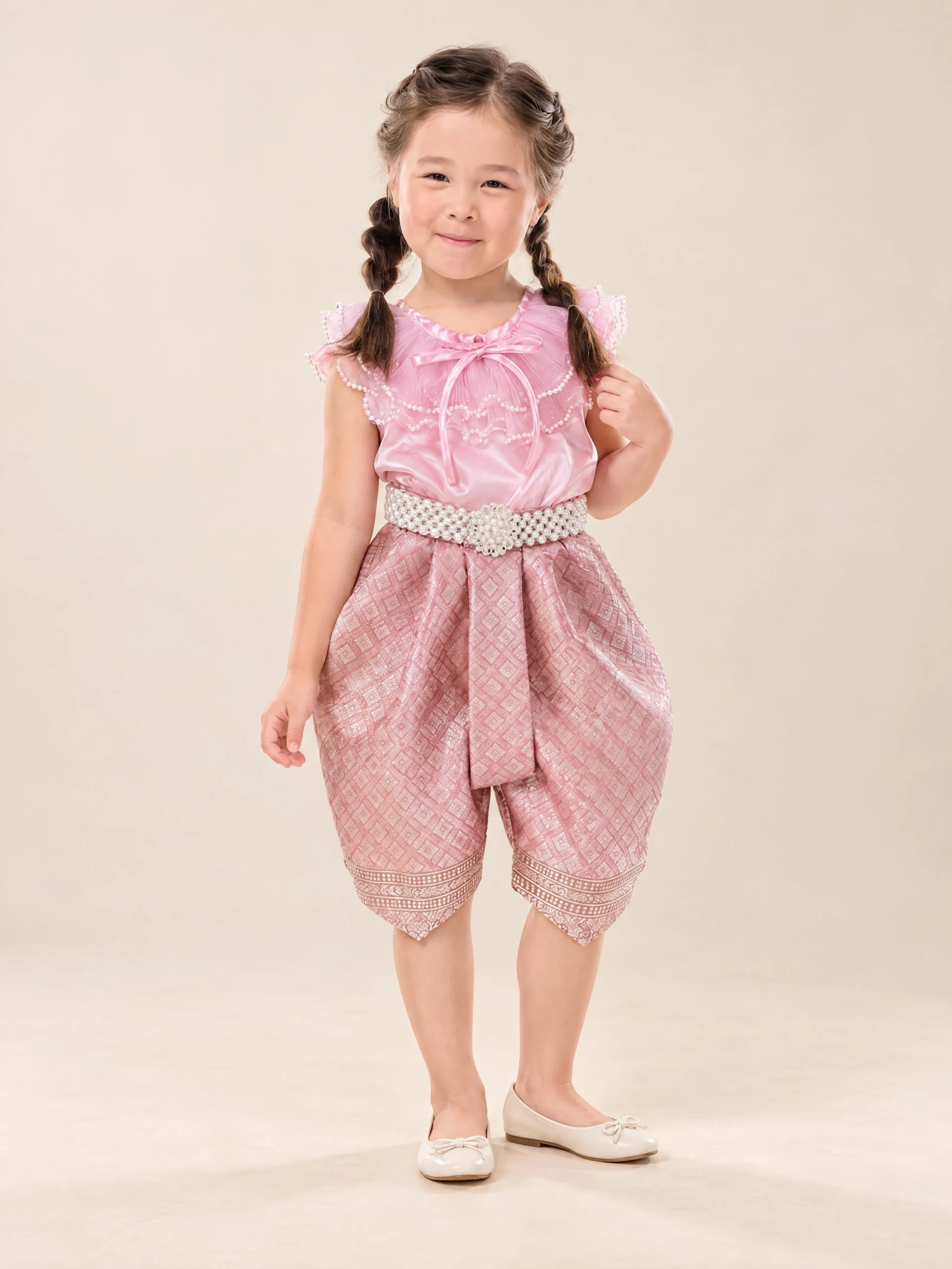 Mukda pastel pink front
